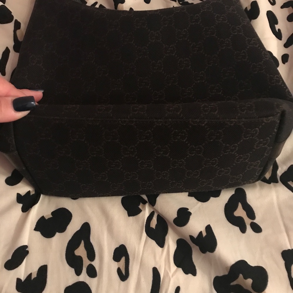 Host Pick Gucci Bag - image 5